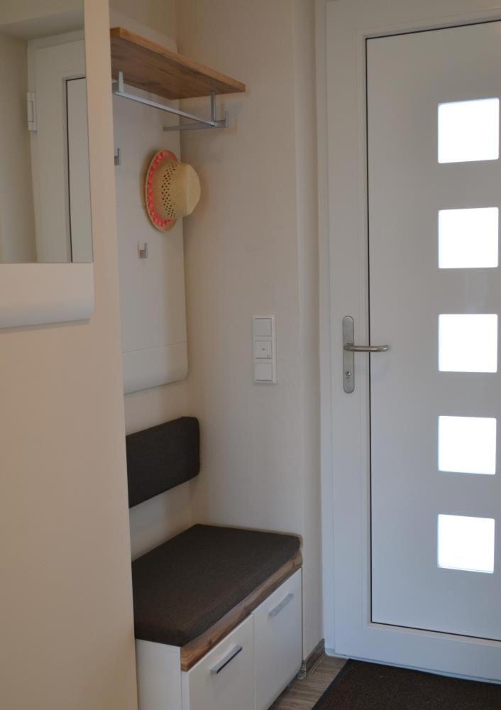 U16 Og - Komfortable Ferienwohnung Mit Kamin, Wlan Und Seeblick Marienfelde Экстерьер фото